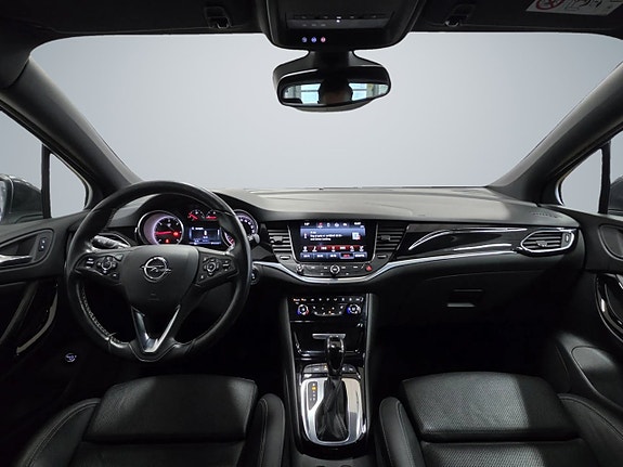Opel Astra 12 of 30