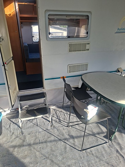Knaus Eifelland holiday 520 TKM 5 of 18