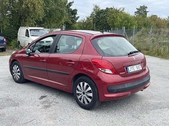 Peugeot 207 3 of 7