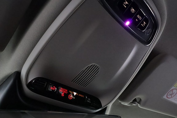 Volvo V60 25 of 27