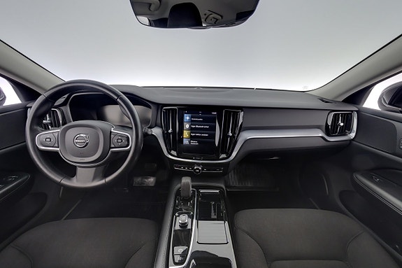 Volvo V60 13 of 27
