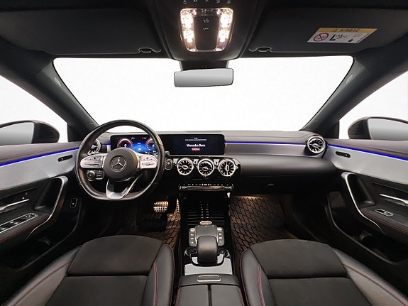 Mercedes-Benz CLA250 e 13 of 30