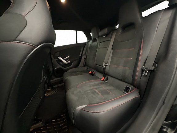 Mercedes-Benz CLA250 e 18 of 30
