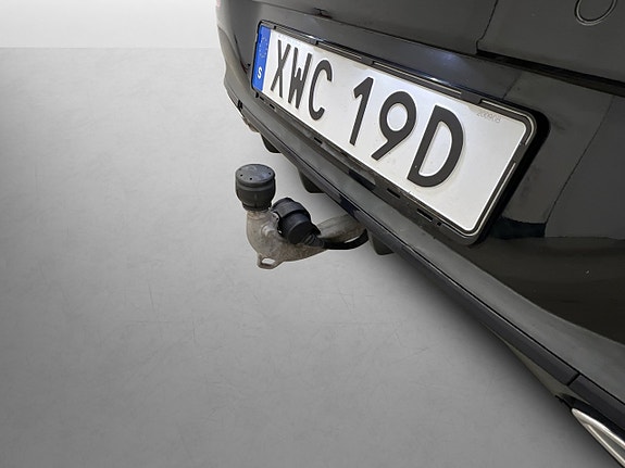 Mercedes-Benz CLA250 e 10 of 30