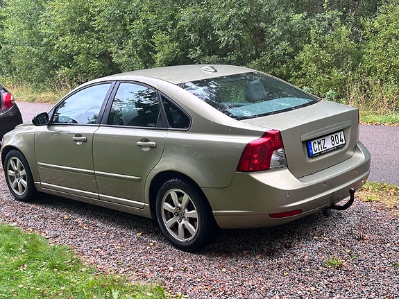 Volvo S40 4 of 5