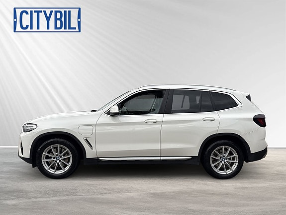 BMW X3 2 of 27