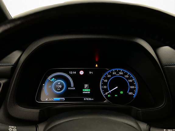 Nissan Leaf 17 of 30