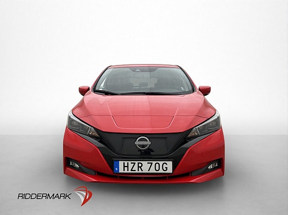 Nissan Leaf 3 of 30
