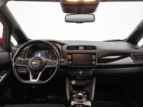 Nissan Leaf 13 of 30