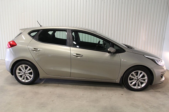 Kia Ceed 6 of 23