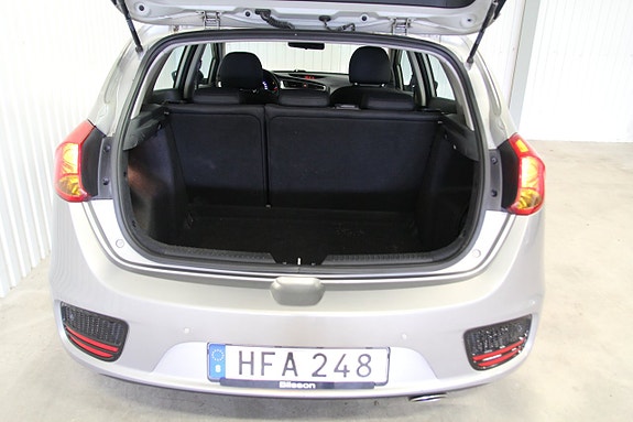 Kia Ceed 10 of 23
