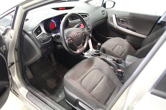 Kia Ceed 11 of 23