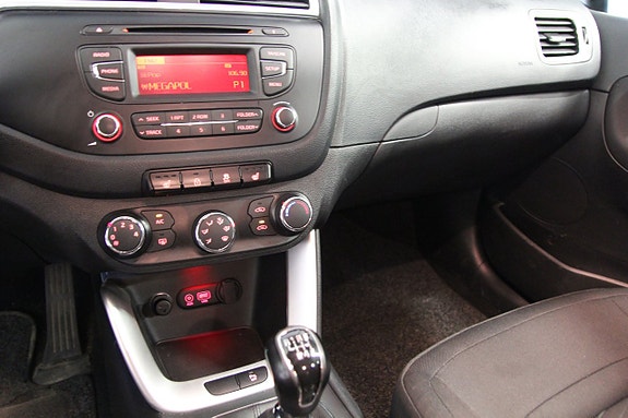 Kia Ceed 19 of 23