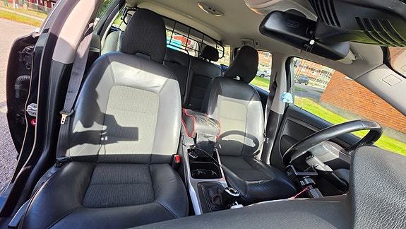 Volvo V70 9 of 14