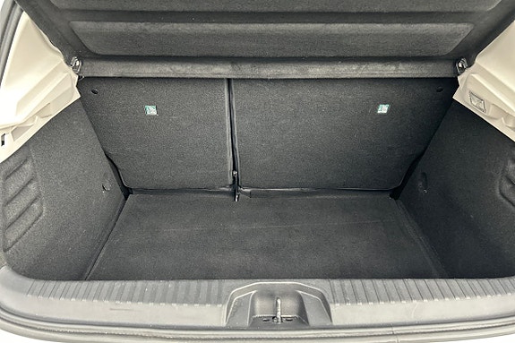 Renault Clio 13 of 14