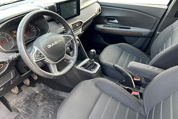 Dacia Sandero Stepway 8 of 15