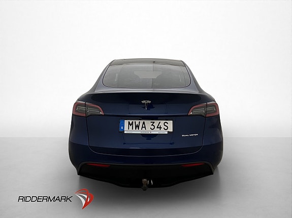 Tesla Model Y 9 of 30