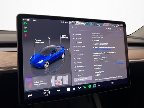 Tesla Model Y 26 of 30