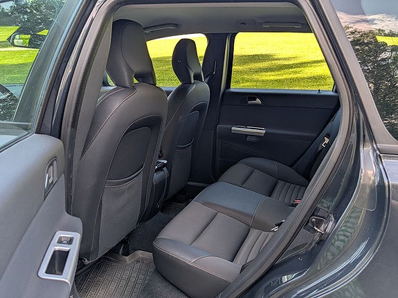 Volvo V50 12 of 19