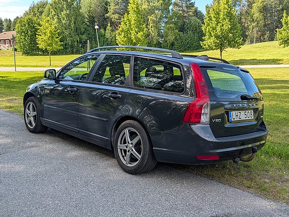 Volvo V50 7 of 19