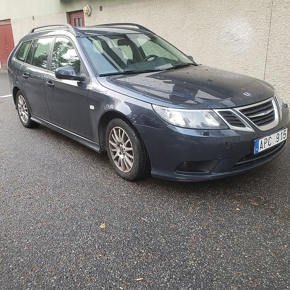 Saab 9-3 2 of 4