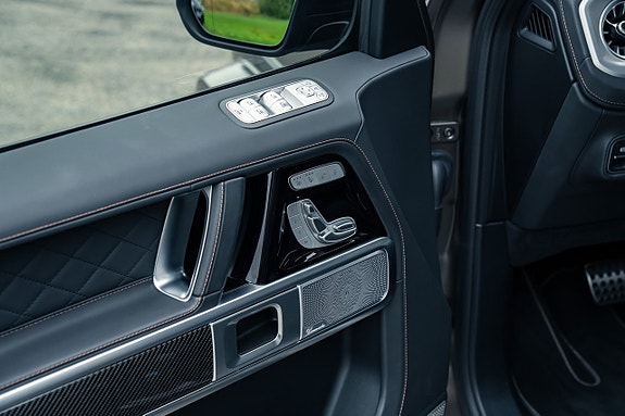 Mercedes-Benz G63 18 of 27