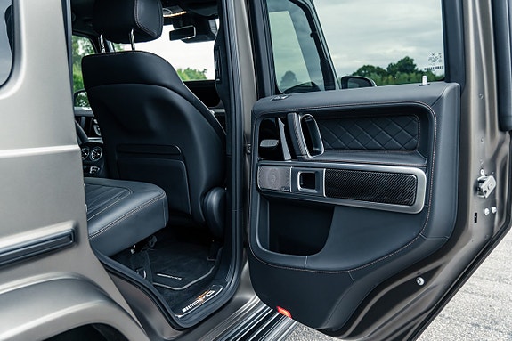 Mercedes-Benz G63 15 of 27