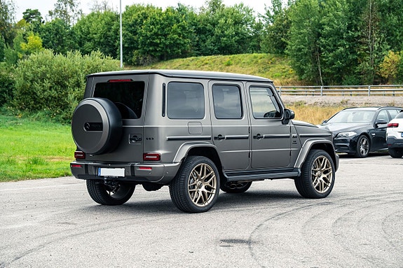 Mercedes-Benz G63 8 of 27