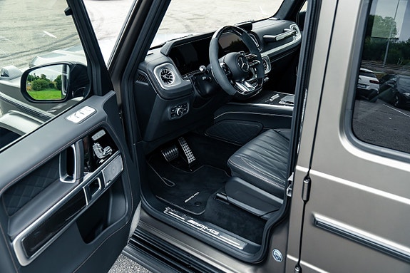 Mercedes-Benz G63 19 of 27