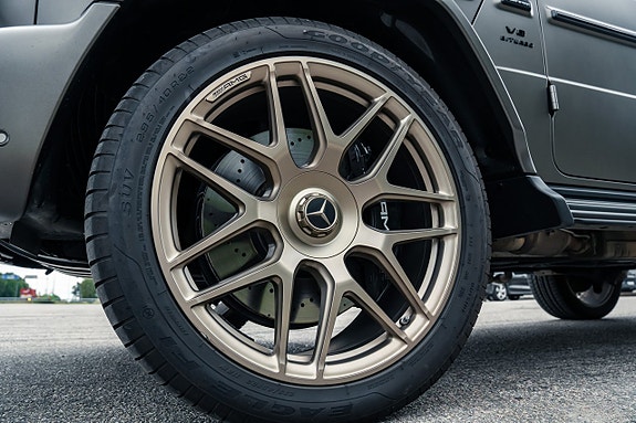 Mercedes-Benz G63 9 of 27