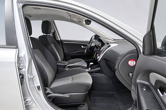 Kia Ceed 14 of 27