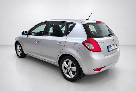 Kia Ceed 5 of 27