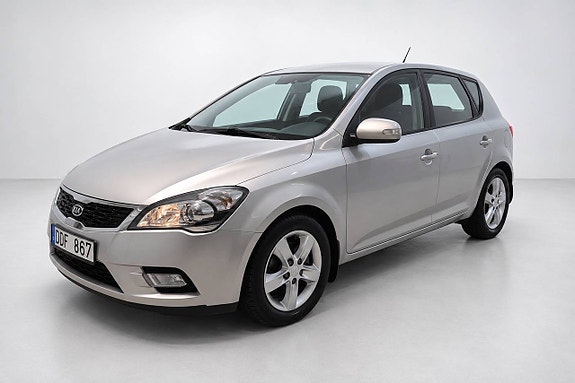 Kia Ceed 4 of 27