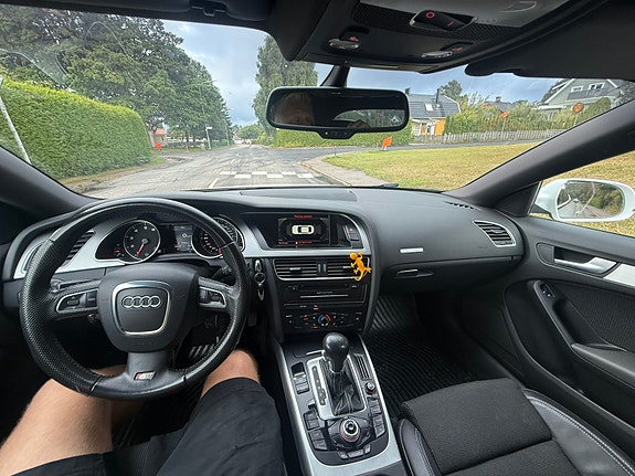Audi A5 6 of 9