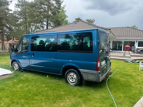 Ford Transit 3 of 3