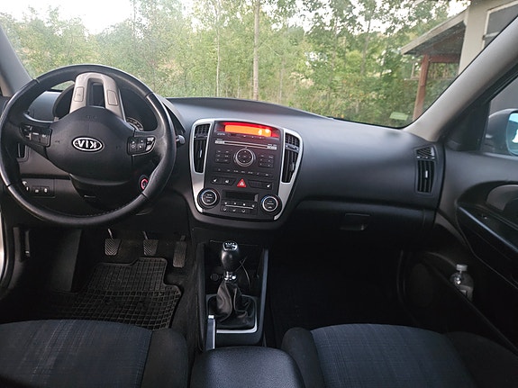 Kia Ceed 6 of 6