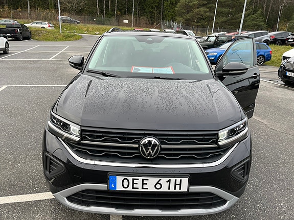 Volkswagen T-Cross 3 of 5
