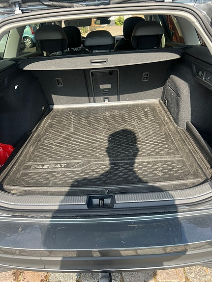 Volkswagen Passat 6 of 6