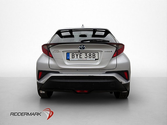 Toyota C-HR 8 of 30