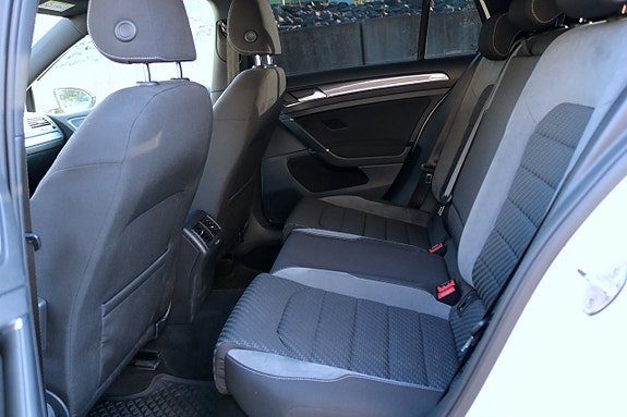 Volkswagen Golf I 13 of 19