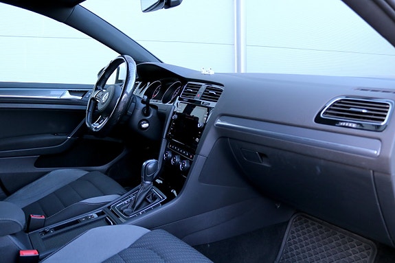 Volkswagen Golf I 16 of 19
