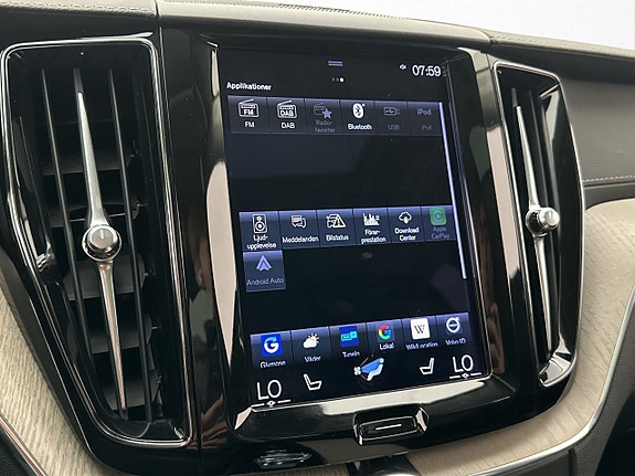 Volvo XC60 26 of 30