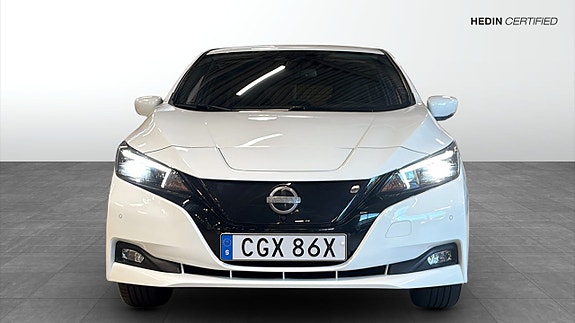 Nissan Leaf 8 of 17