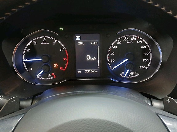 Toyota Yaris 16 of 22