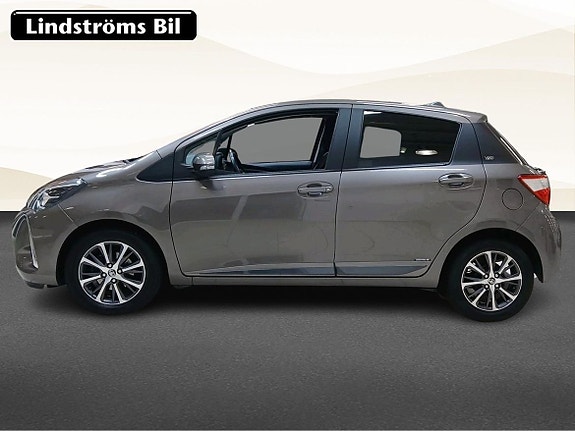 Toyota Yaris 6 of 22