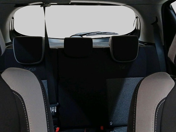 Toyota Yaris 22 of 22