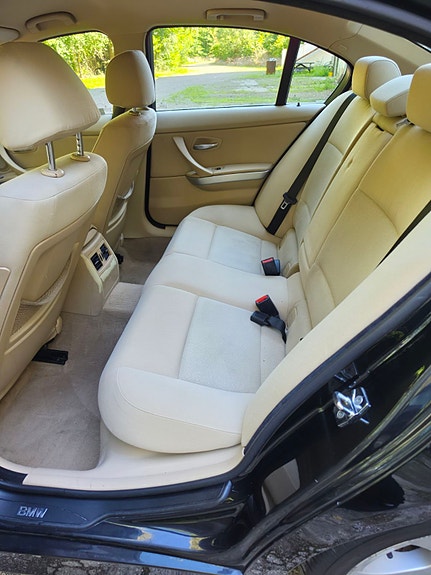 BMW 325i 7 of 9