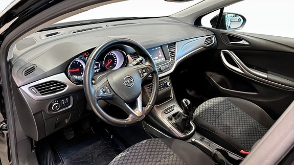 Opel Astra 8 of 22