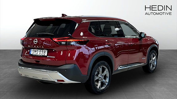 Nissan X-Trail 2 of 12