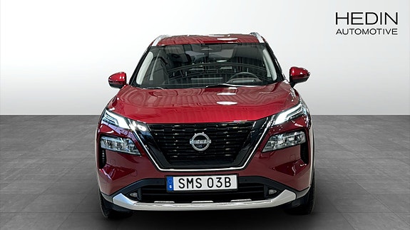 Nissan X-Trail 8 of 12